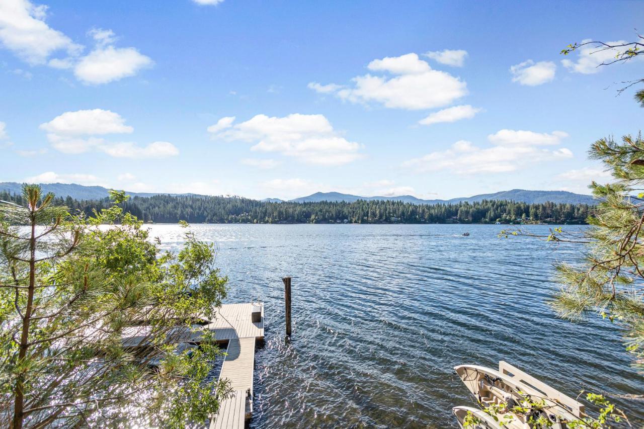 Lakeside Loungin' Hayden Luaran gambar